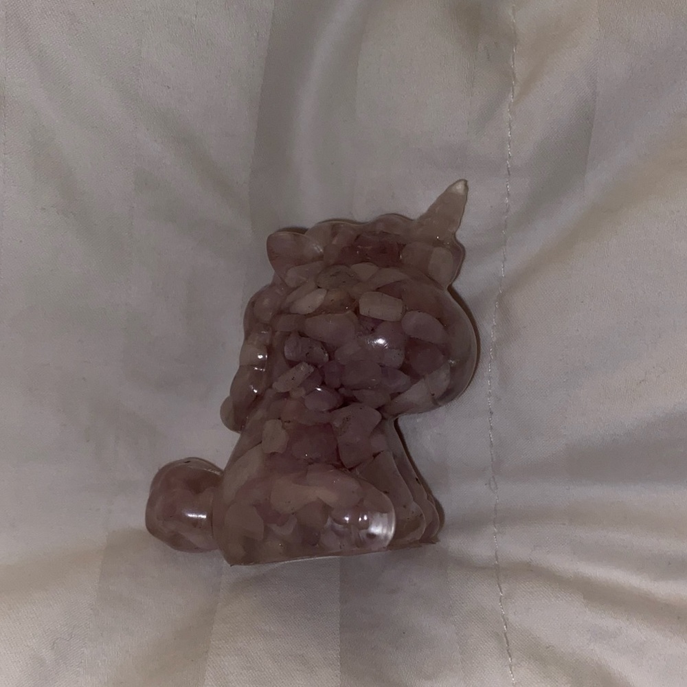 Crystal Unicorn Resin — KUNZITE